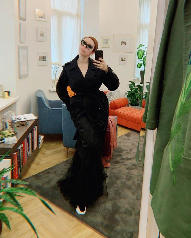 Соня Плакидюк в одязі бренду ARTEMKLIMCHUK