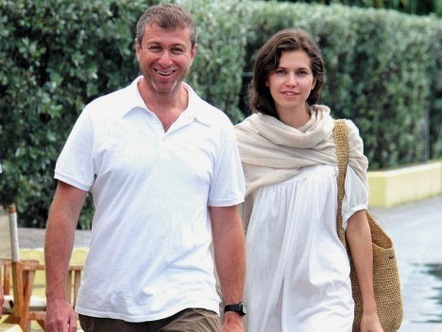 Роман Абрамович, Даша Жукова