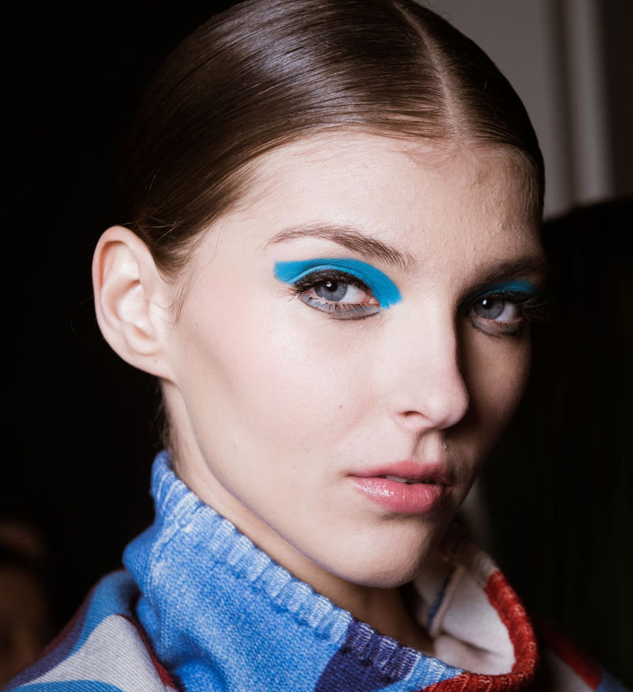 макияж на выпускной: голубые оттенки