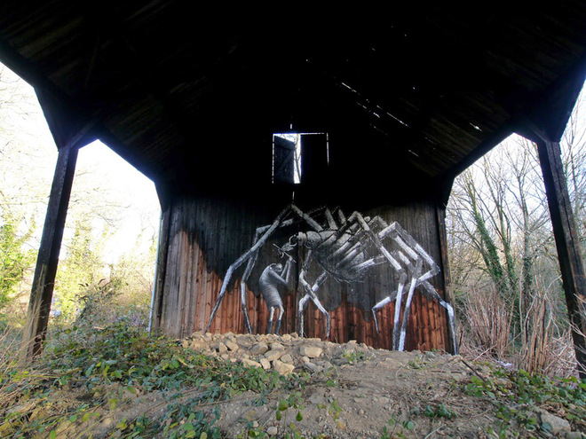 Street art: впечатляющая работа британца Phlegm в Южном Йоркшире