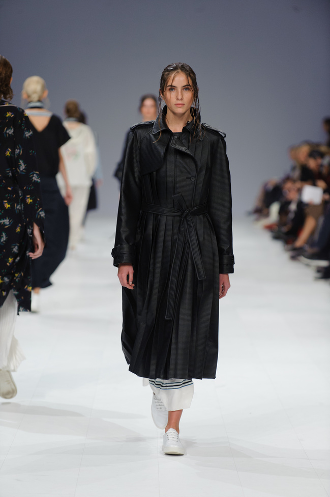 POUSTOVIT весна-лето 2017