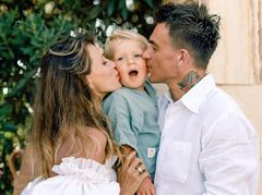 Регина Тодоренко и Влад Топалов с сыном