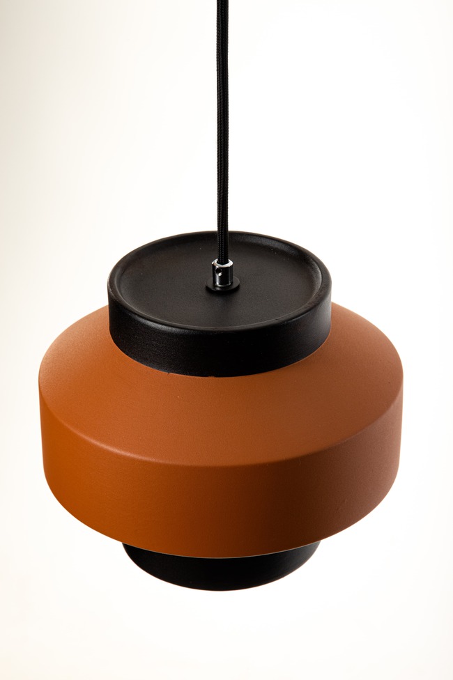 Світильники та вази PRAFORMA