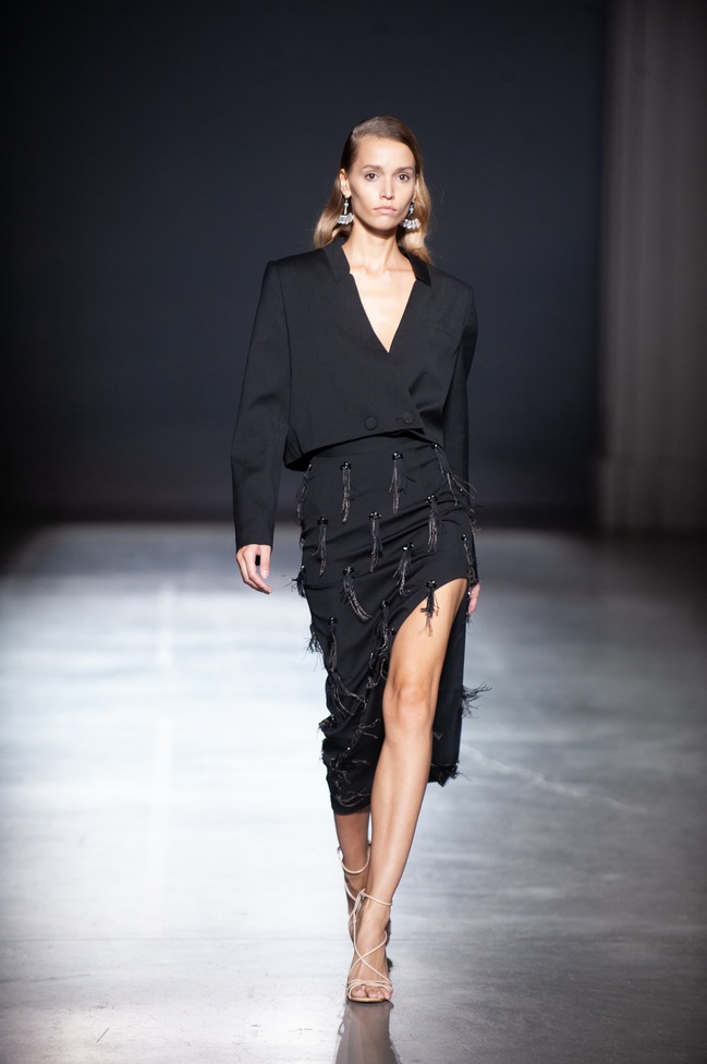 ARUTIUNOVA — UFW NO SEASON Season