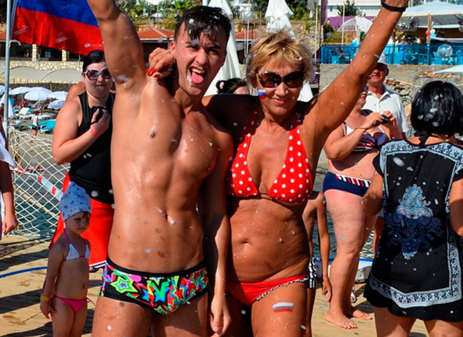 Лариса Копенкина