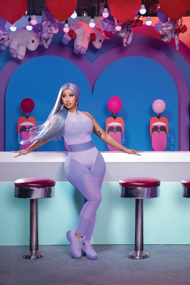 Карди Би и Reebok