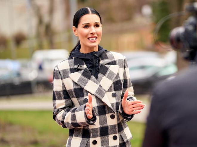 Українські знаменитості підтримали кампанію проти коронавірусу