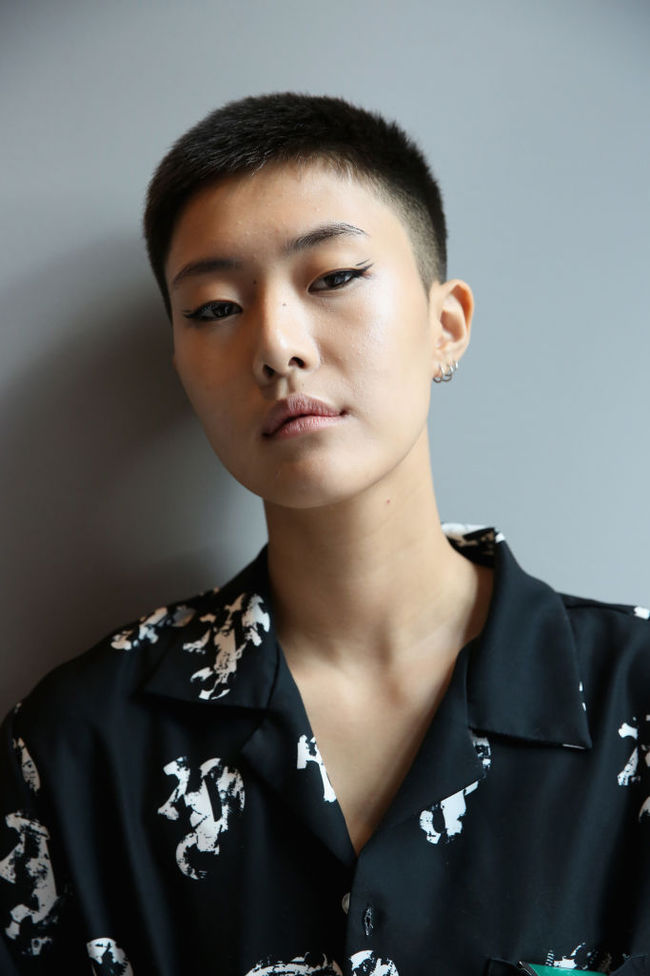 Макіяж на Тижні моди в Нью-Йорку: стрілки