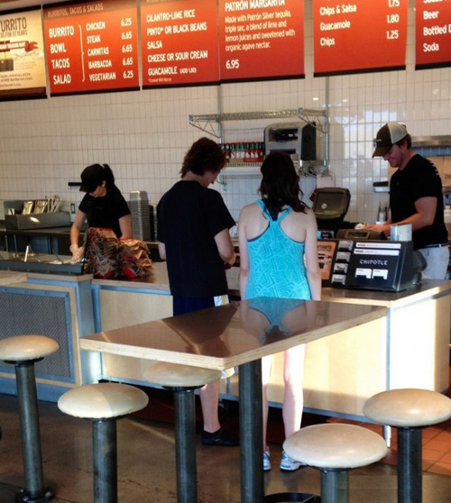 10 фотографий. Осторожно, отражение!