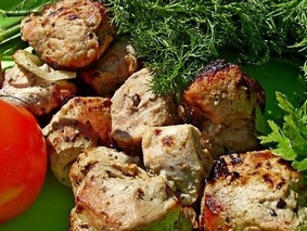 Шашлык из свинины с луком Шашлык из свинины с луком