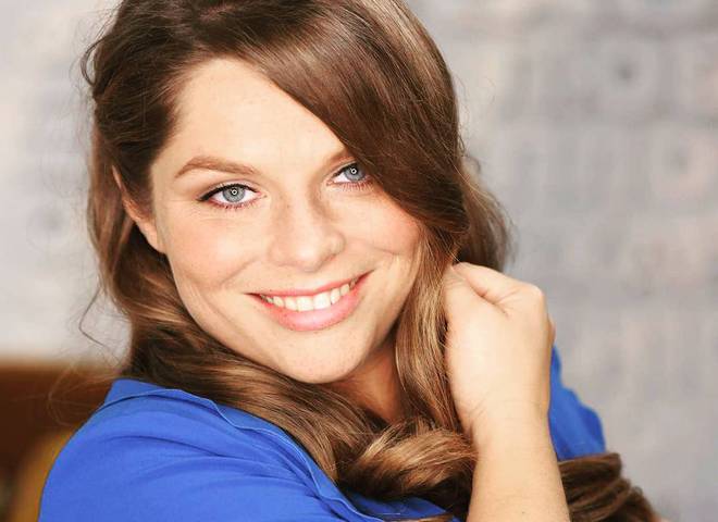 Неля Шовкопляс