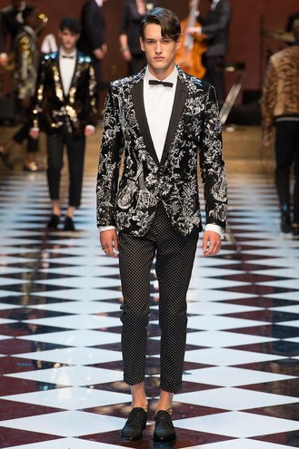 Як носити чоловічий піджак навесні-влітку 2017: Dolce & Gabbana
