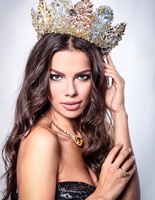 Миссис Вселенная