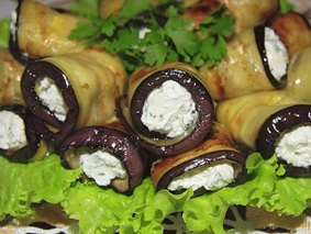 Баклажаны с творогом и чесноком Баклажаны с творогом и чесноком