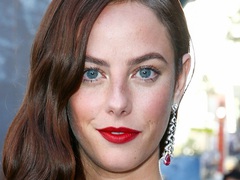 Кая Скоделарио