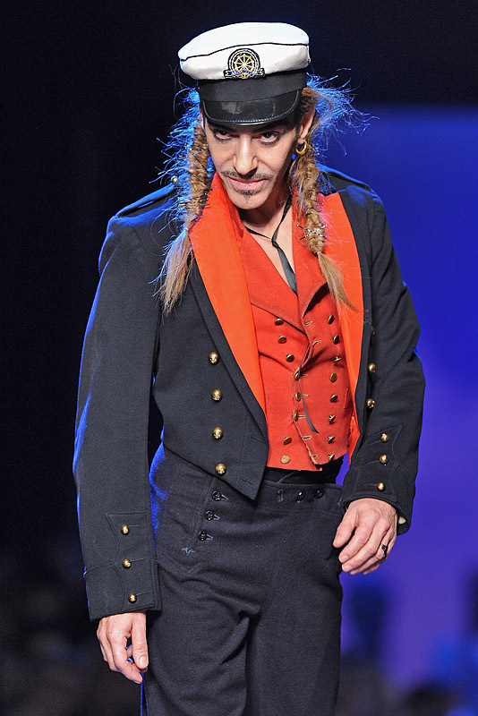 Джон Гальяно