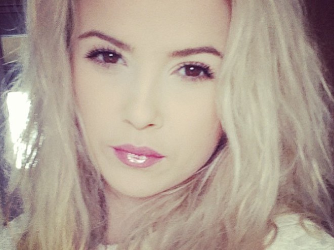 Мика Ньютон