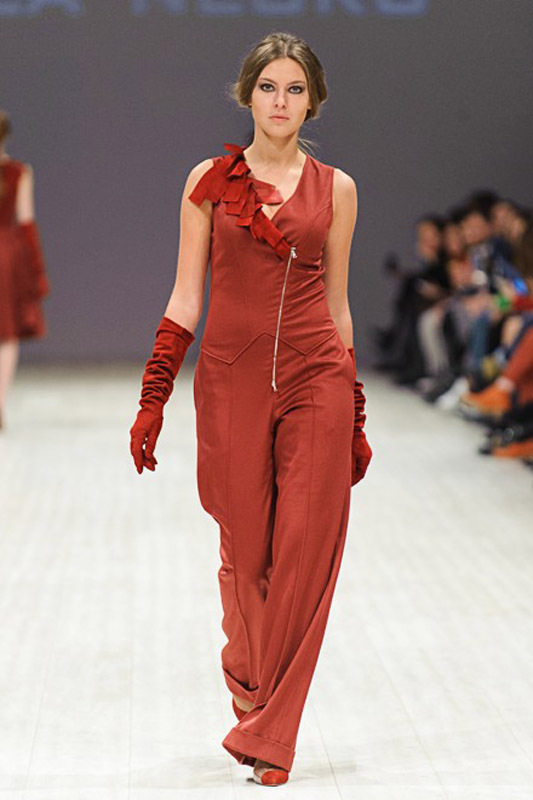 UFW: показ MILA NEGRU