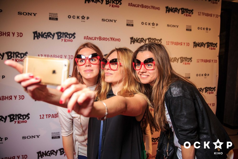 Angry Birds премьєра