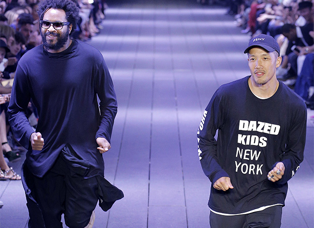 Остаться без дизайнера: DKNY покидают креативные директора