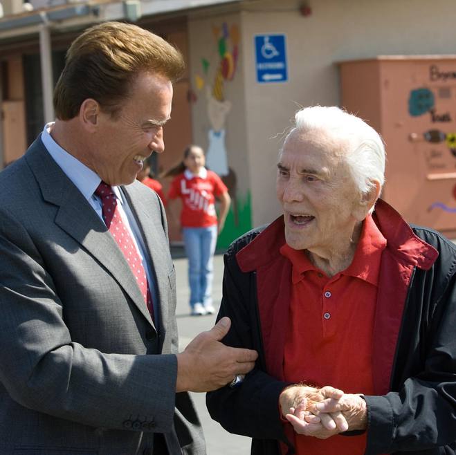 Арнольд Шварценеггер (СOVER)