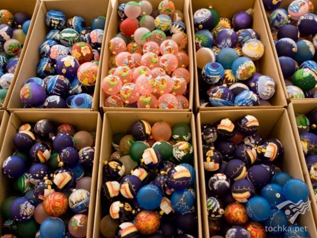 Завод елочных игрушек - экскурсия в Лубянку (фото) - Tochka.net