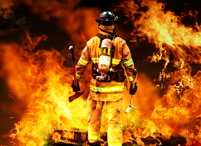 Калифорния в огне: дома голливудских звёзд охватил пожар
