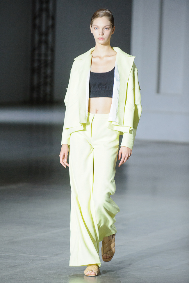 Показ VOROZHBYT & ZEMSKOVA на Ukrainian Fashion Week noseason sept 2021