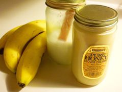 Бананово-кокосова маска для волосся