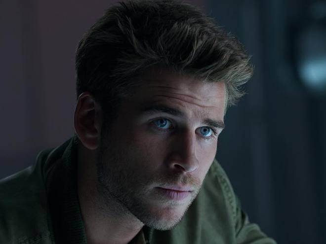 Лиам Хемсворт