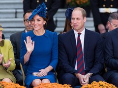 Стильный образ Кейт Миддлтон из тура в Канаду