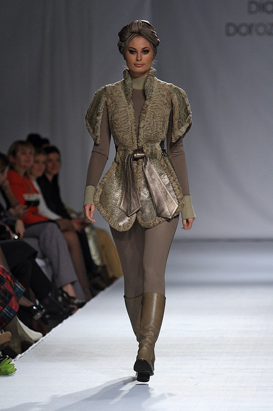 Показ Дорожкіної