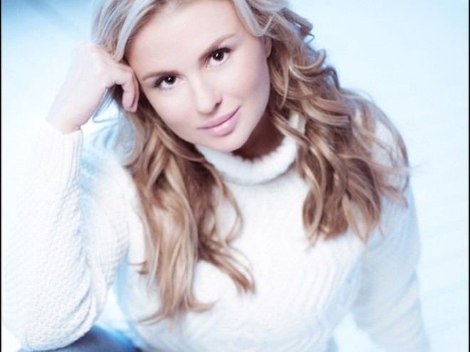 Анна Семенович