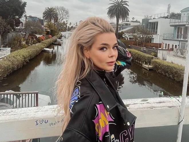 Аліна Гросу випадково зустріла Кіану Рівза — відео