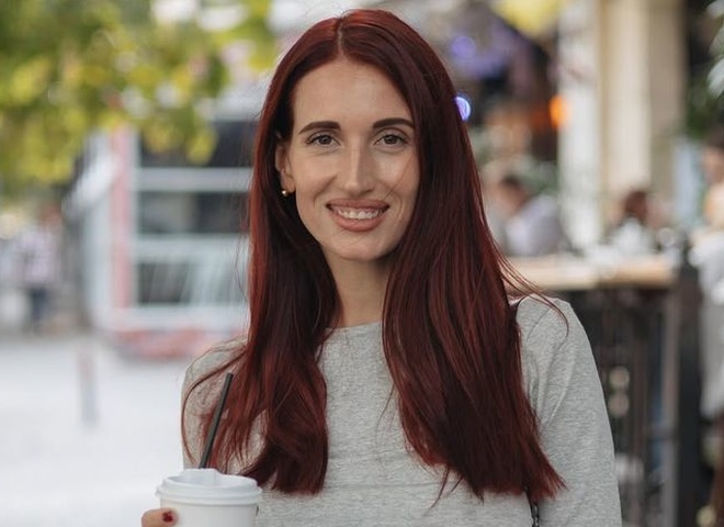 Євгенія Емеральд зробила пластику та показала перше відео з лікарні