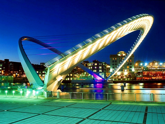 Необычные сооружения нашей планеты: Гейтсхедский мост Тысячелетия, Великобритания