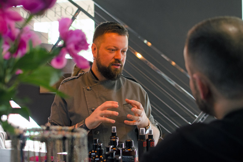 Elixir Club YURIY TSAROV