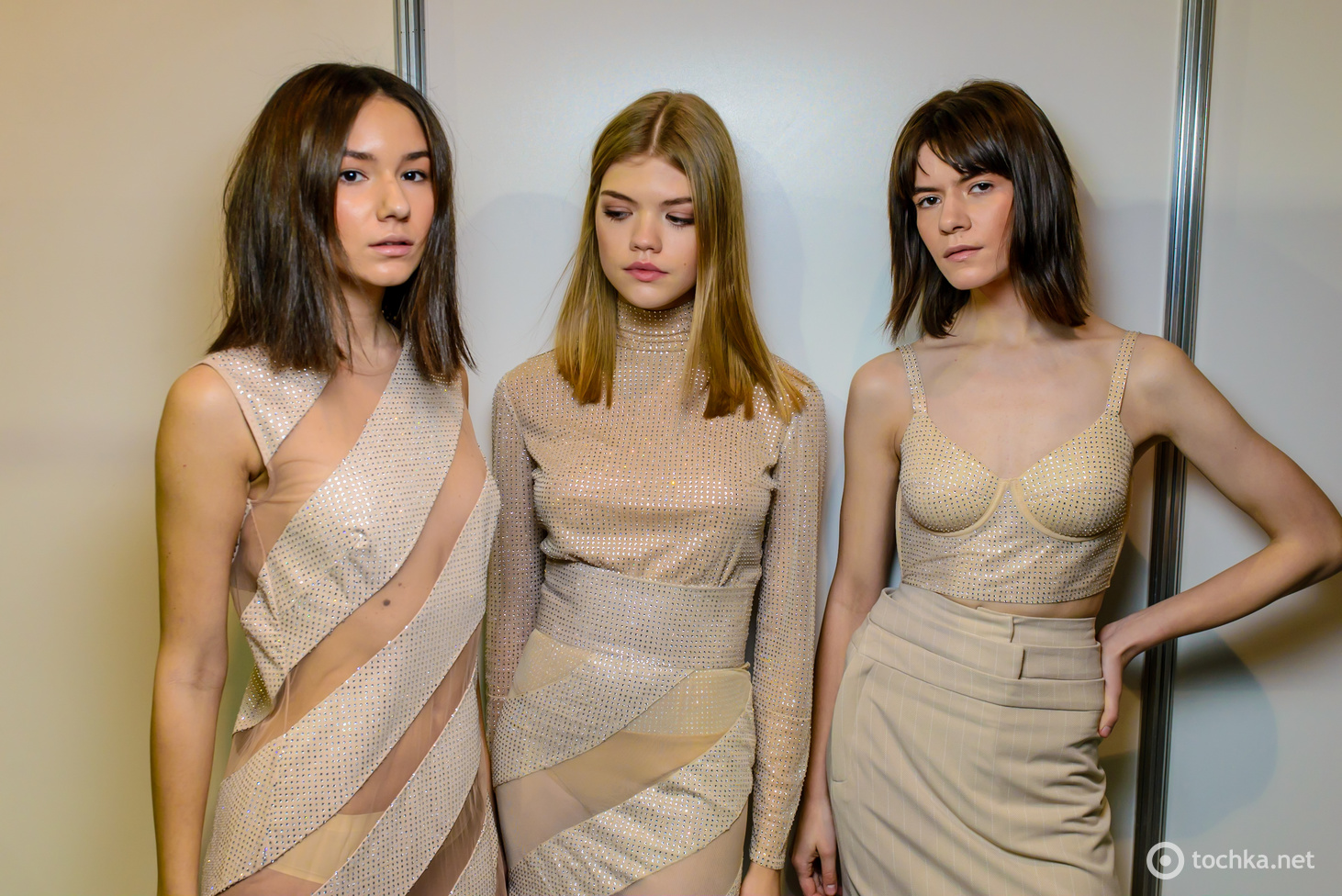 Backstage другого дня UFW FW 19-20