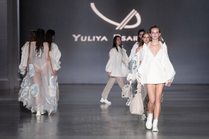 Lviv Fashion School: Ukrainian Fashion Week noseason sept 2021