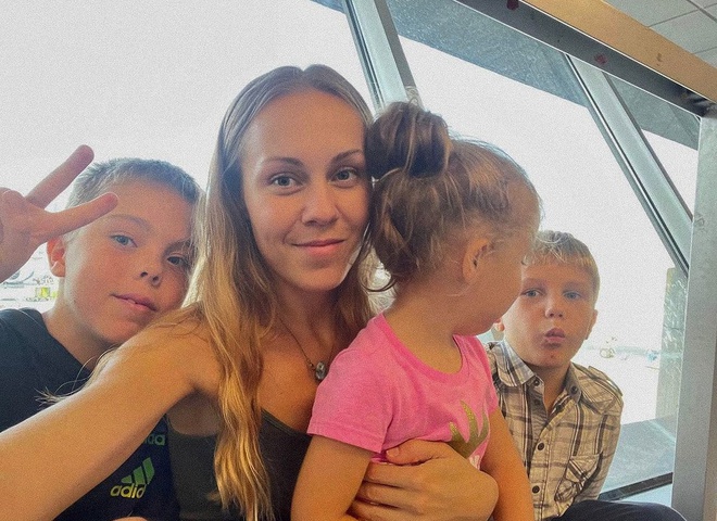 Alyosha розсекретила, скільки витратила на життя в Америці із трьома дітьми