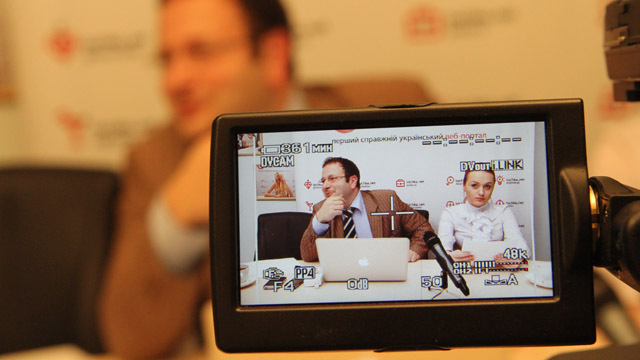 Конференция по саммиту с Алёной Дегрик