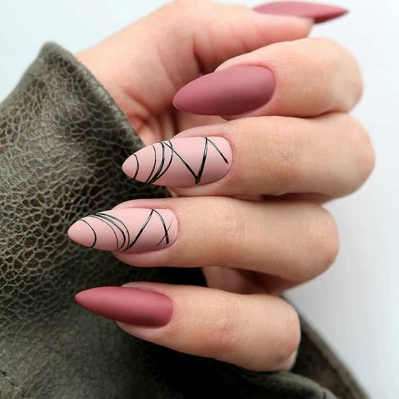 Новий тренд в манікюрі: ТОП-15 варіантів "павутинки" в nail-дизайні