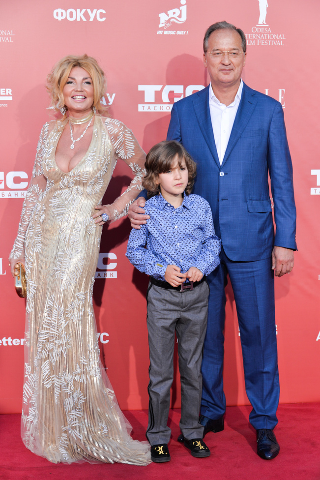 Красная дорожка ОМКФ-2017: как это было (фото)