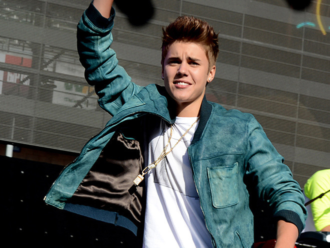 Джастин Бибер, Селена Гомес