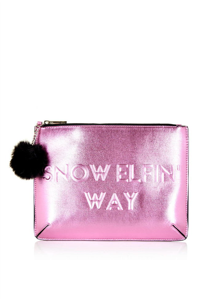 Street style идеи для новогоднего образа: шопинг