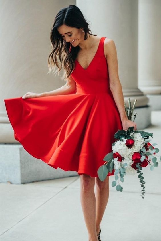 Червона сукня на День святого Валентина