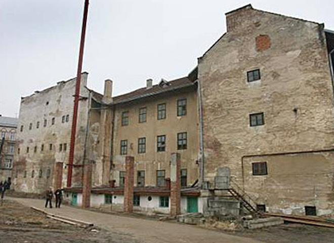 В'язниця на Лонцького