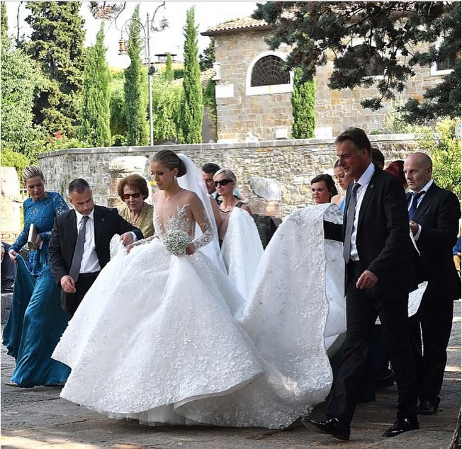 Весільна сукня Вікторії Сваровські