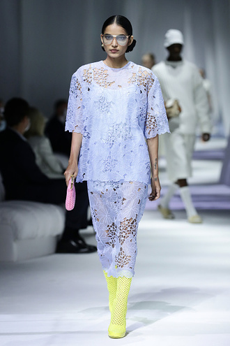 Fendi коллекция весна-лето 2021