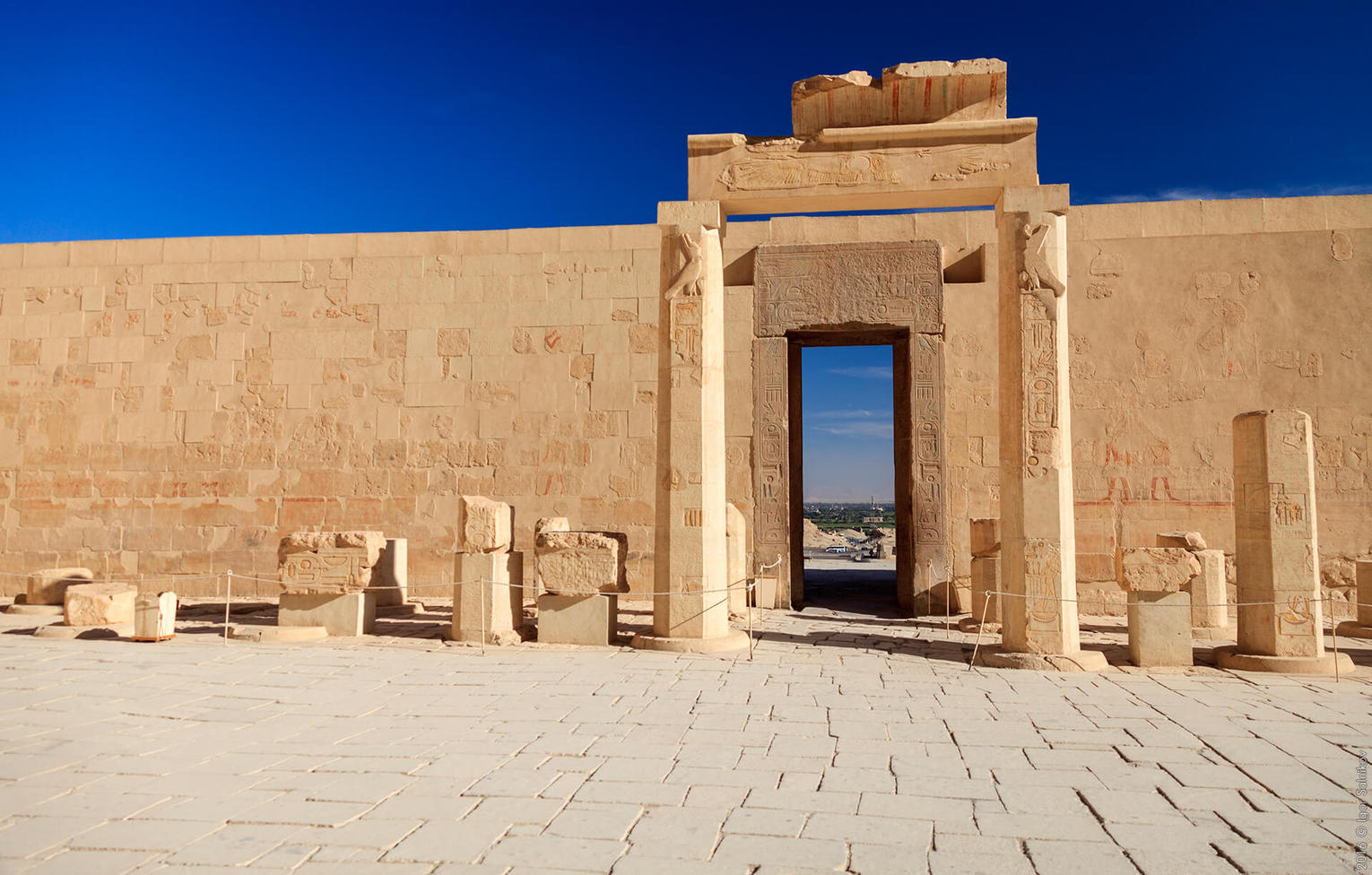 Храм Хатшепсут, Луксор